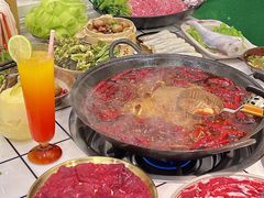 -扎起市井老火锅(乐山总店)