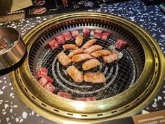 -黑牛の場烤肉(摩天活力城店)