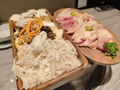 -野·大山里野生菌石锅土鸡(益田假日店)