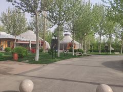 -九十九顶毡房(阜石路店)