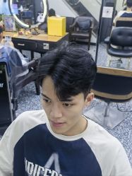 -藤野造型专业烫染接发