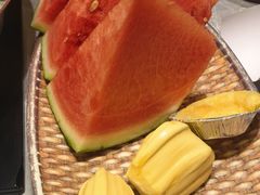 -一绪に寿喜烧(荟聚店)