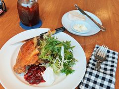 -ROAST coffee & eatery
