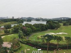 -深圳隐秀山居酒店