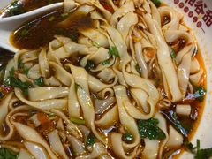 -呷佬·长沙手工米粉(金沙江路店)