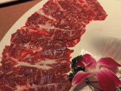 -左庭右院鲜牛肉火锅黑金店(陆家嘴中心店)