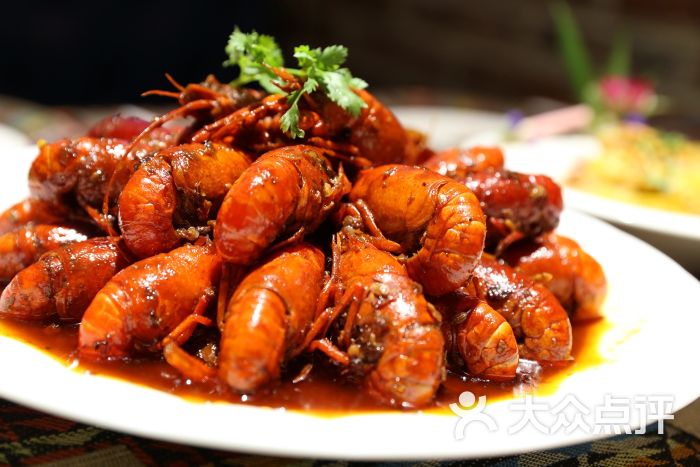 丽莉娅俄式音乐餐吧麻辣小龙虾图片 - 第1张