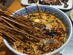 -大众跷脚牛肉馆·非遗传承单位(峨眉山店)