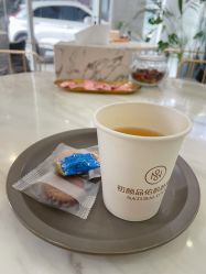 -初颜品佑肌肤管理