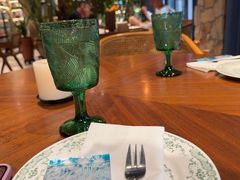 -Osteria Garden 生蚝花园餐厅(原进贤路店)