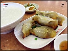 -小姜锅贴(凤凰街店)