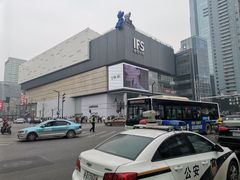 -黄兴南路步行商业街