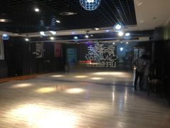 -零下舞度·街舞连锁机构(万科中心店)