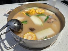 -肥仔文澳门猪骨煲(南京西路店)