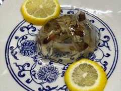 -鑫悦楼煎蟹·16年海鲜大排档