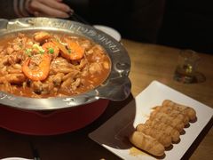 -胖哥俩肉蟹煲(杭州大厦中央广场店)