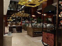 -南湖名都·景湖轩全日制餐厅·海鲜自助·东南亚风味·临湖而食