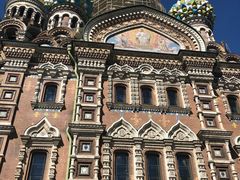 -滴血救世主教堂