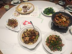 -佬湘楼·27年湘菜(天河都市广场店)
