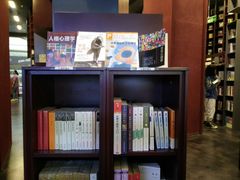 -当当梅溪书院(步步高梅溪新天地店)