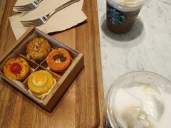 -星巴克臻选(宁波天一广场店)