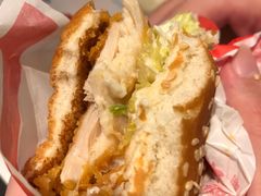 -麦当劳(杭州西湖银泰百货店)