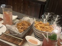 -LONG BAR 廊吧(外滩华尔道夫酒店)