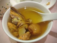 是日老火靓汤-中南海怡酒店中餐厅