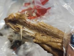 翅中辣口-绝味鸭脖(碧凤坊二店)