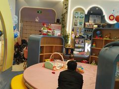 -KIDults童伴儿亲子餐厅(达美中心广场店)