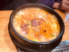 -肉甲韩国木炭烤肉(新壹街1店)