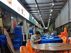 -蚝哥花姐湛江烤生蚝(美丽湾市场店)