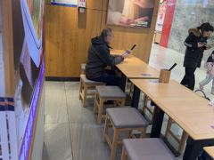-阿香米线(凯德广场.1818店)
