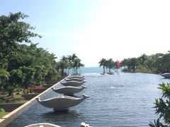 -亚龙湾喜来登·美景台大堂吧