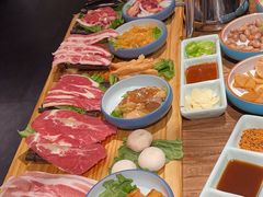 -明洞阿姨·韩式酱蟹烤肉·创意料理(三元桥店)