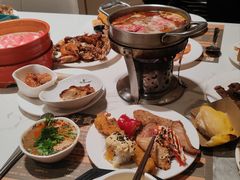 -金马门国际美食百汇(珞喻路店)