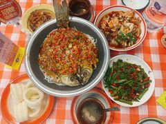 -堂瓦里·33年传统赣菜(第一街区店)