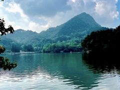-黔灵山公园-南门售票处