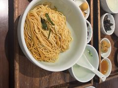 -蟹上黄·蟹黄面·江南糖水(人民广场店)