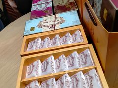 凤梨酥-黄远堂凤梨酥·伴手礼(中山路六店)