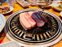 -唯成•韩国炭火烤肉 유성고기