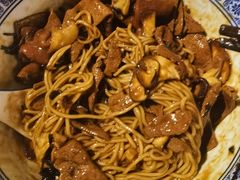 -沪西老弄堂面馆(定西路店)