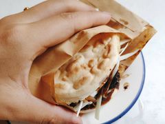 鸭肉夹饼-烤鸭肉夹馍鸭汤店