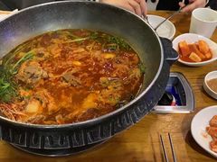-喇喇排骨火锅·传统韩式脊骨汤(望京西园总店)