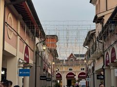 -佛罗伦萨小镇广佛名品奥特莱斯(疏港路店)