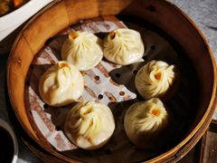 蟹粉小笼包-绿波廊(豫园店)