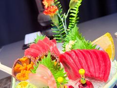 -雍容荟帝王蟹活龙虾展台自助(IFS黑金店)