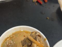 -楼外楼大刀肉传统火锅居(幸福街店)