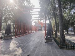 -关林