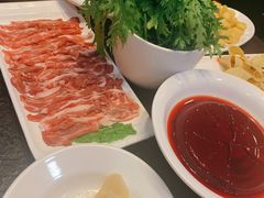 手切新羊肉-辣川婆鲜肉自助串串香(三台子店)